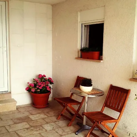 Seaside Apartman Celina